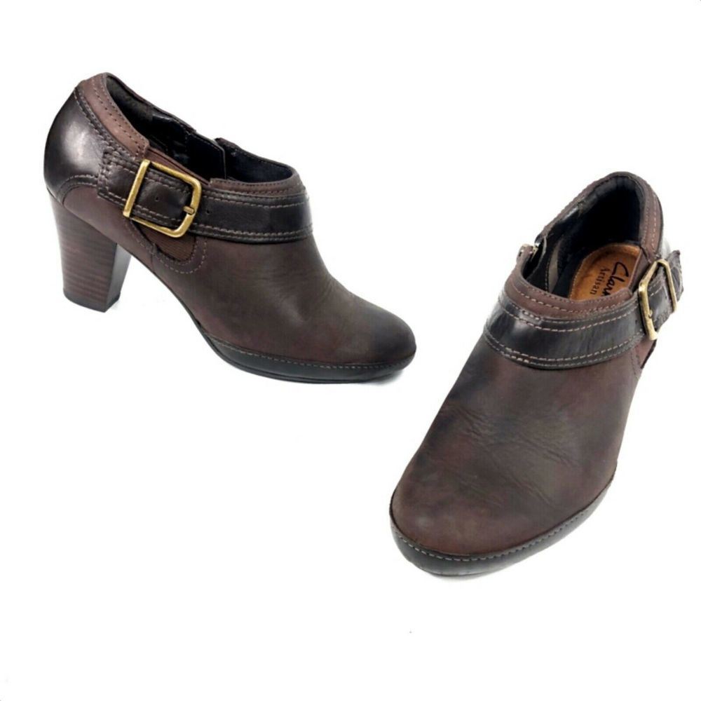 Womans Clarks Artisan Brown Leather Ankle Booties